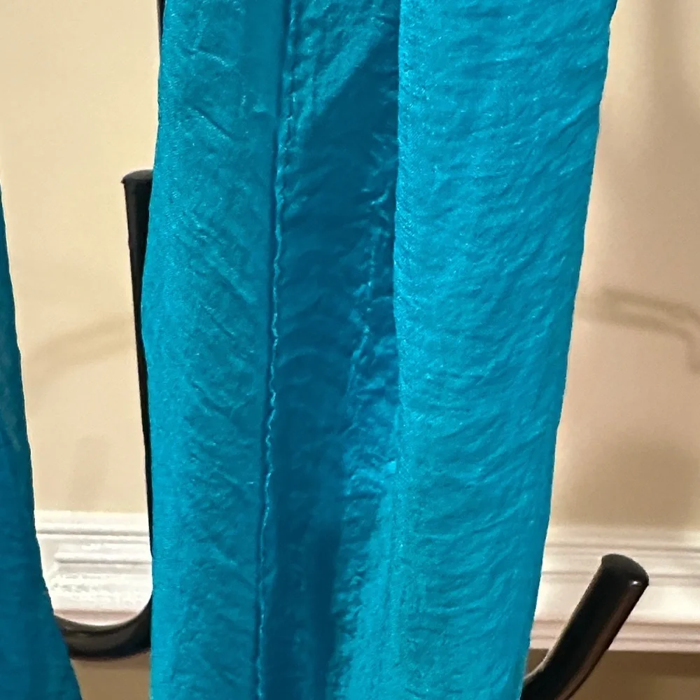 Chic Teal Infinity Scarf - Picture 3 of 3